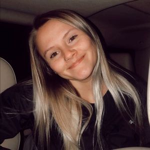 Meet your Posher, Vicky